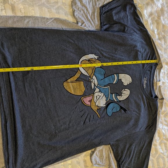 Disney Donald Duck Tshirt brand new XL - Picture 12 of 16